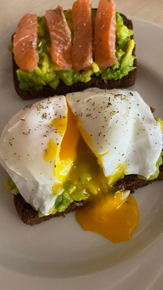 🥑 Нежный Бутерброд с Авокадо и Яйцом – Заряд Энергии на Весь День! 🥑