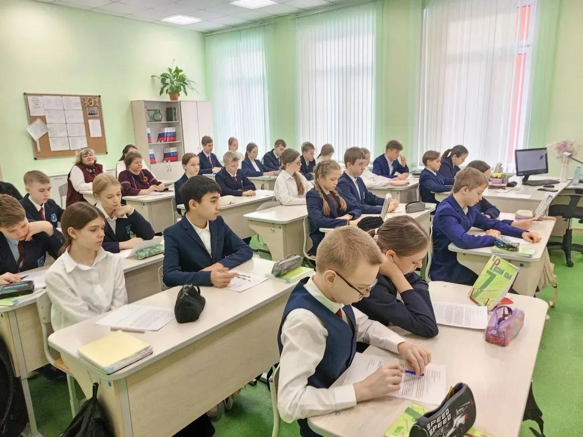 В лицее прошел городской семинар для учителей-словесников     27 января в Губернаторском лицее №100 