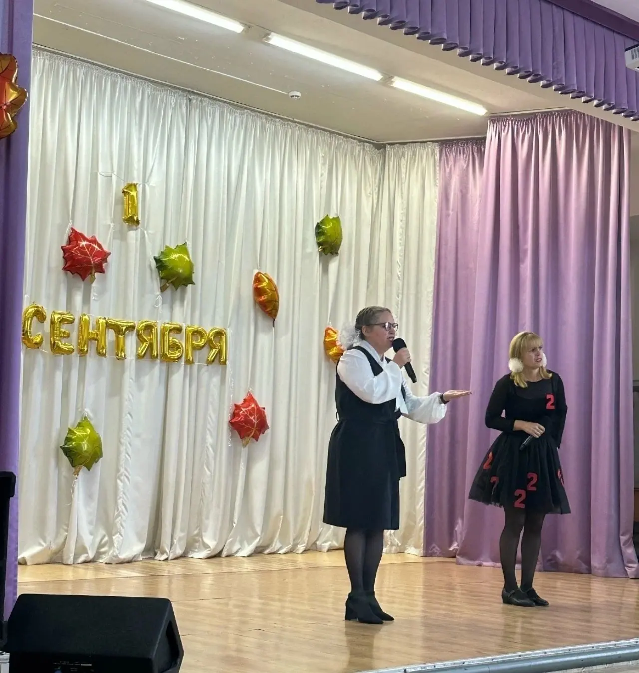 🎒 Как Пятёрка Двойку в школу собирала: праздник для первоклассников!