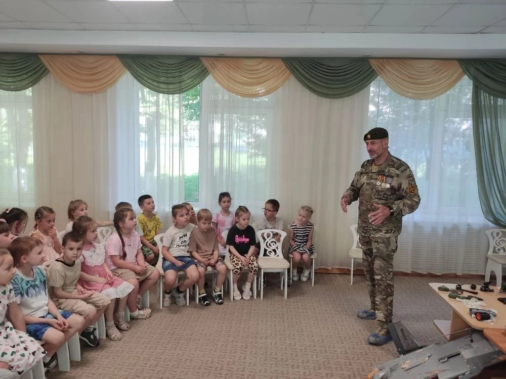 В Белгороде прошла встреча поколений 🔗

Тех, кто прошел через суровые испытания, и тех, кто только 