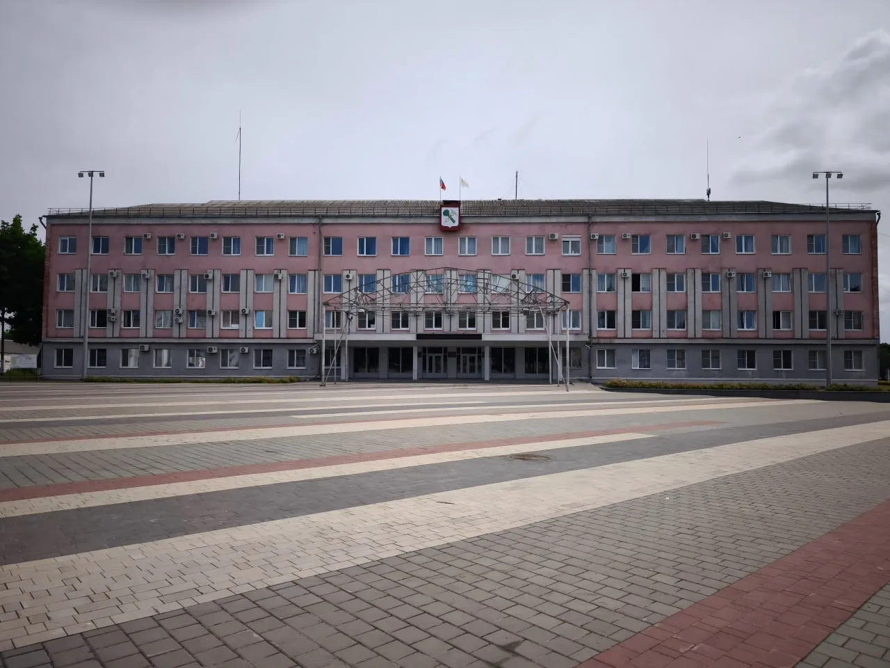 ✅Фото 2 было
✅Фото 3 стало

Герб Новозыбкова и городские проблемы: совпадение или закономерность?

Д