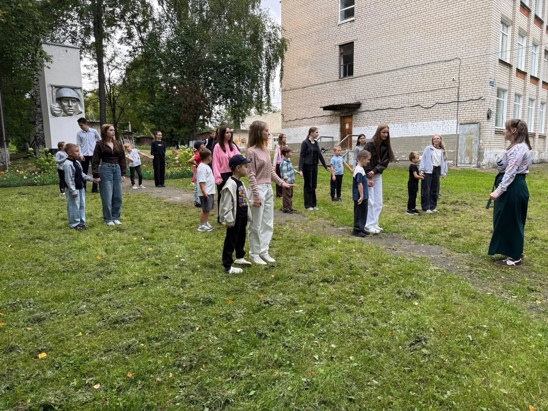 А мы начали подготовку к 1 сентября