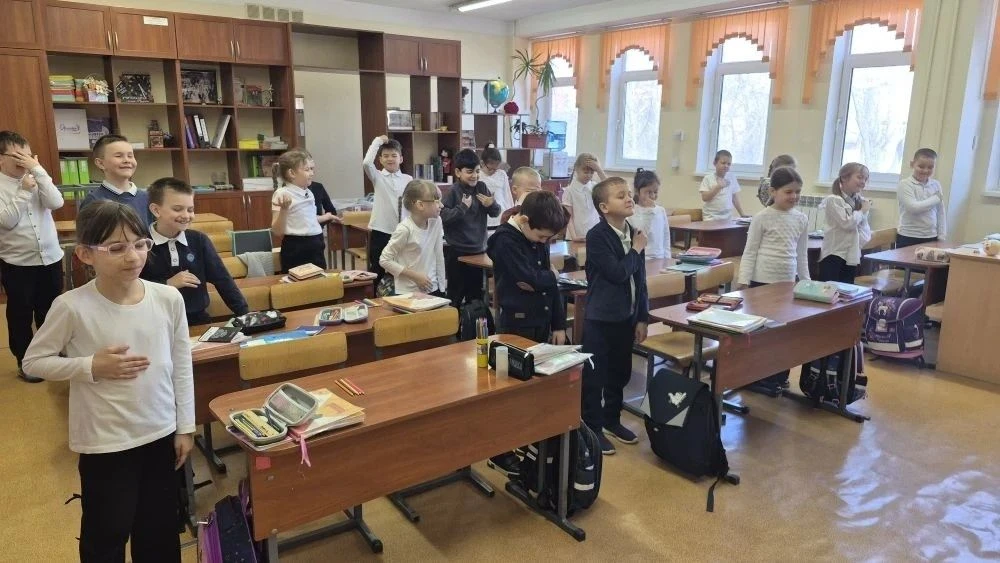 Сегодня в рамках Недели психологии педагоги-психологи Вакула Ольга Александровна и Хачатурова Эллада