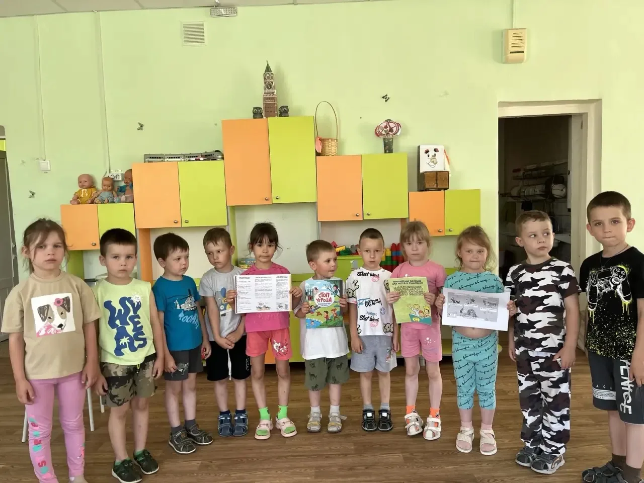 В Единый день безопасности в средней и старшей группах прошло занятие, посвященное важной теме — пра