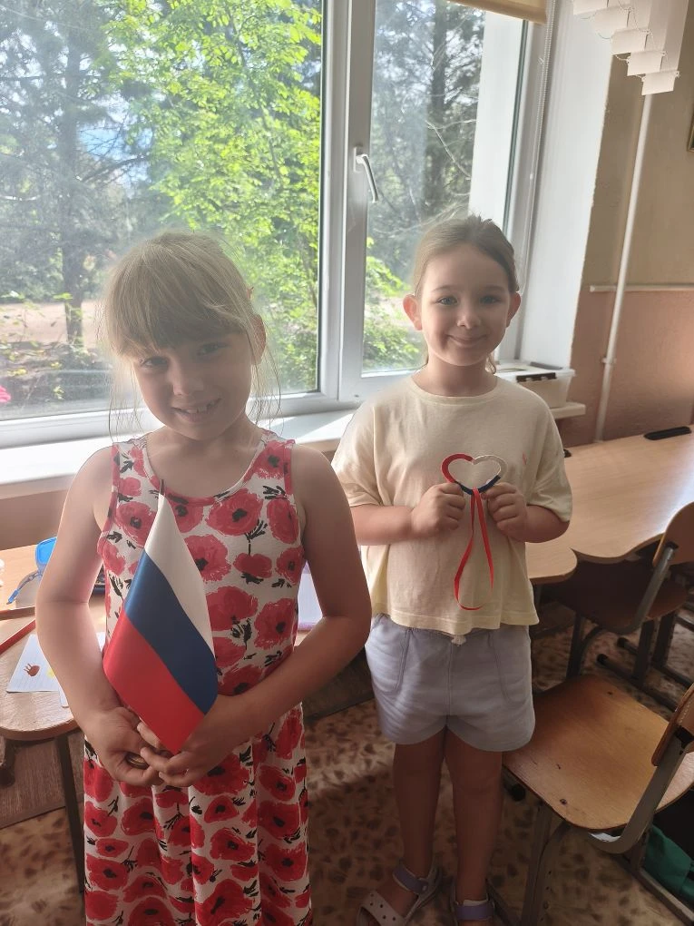 🇷🇺 С Днём России, наши дорогие!

Этот праздник мы встречаем с особым чувством — с гордостью за наш