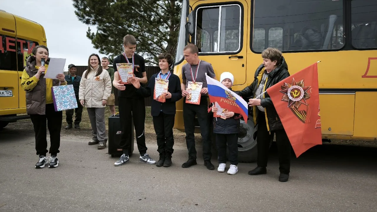 1418 шагов — в память о каждом дне подвига. 🕊

В преддверии 81-й годовщины Великой Победы в нашем У