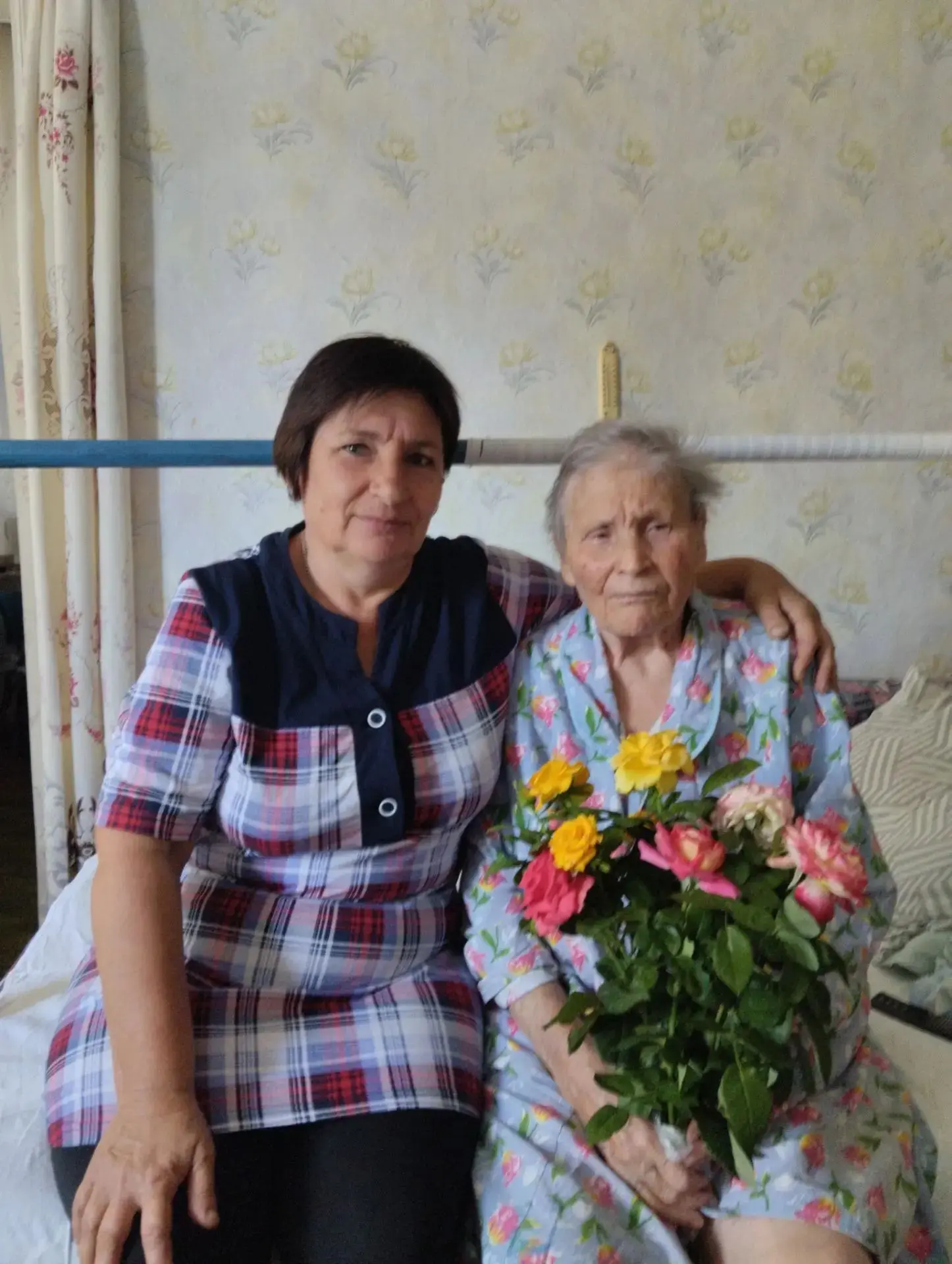 Социальный работник отделения социального обслуживания на дому 5А Аллахвердиева Е. В. П...