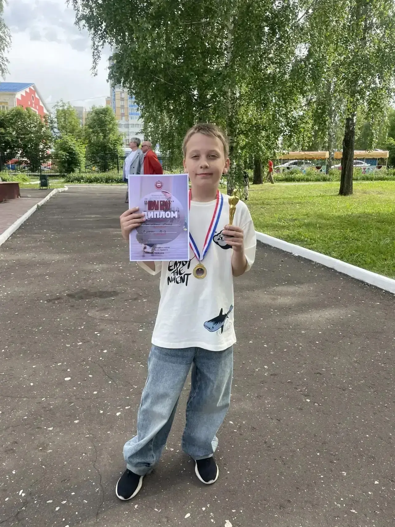 Новости | Школа 40 

31.05.2026 года, ученик 3 «Д» класса, Паксюткин Михаил принял участие в соревно