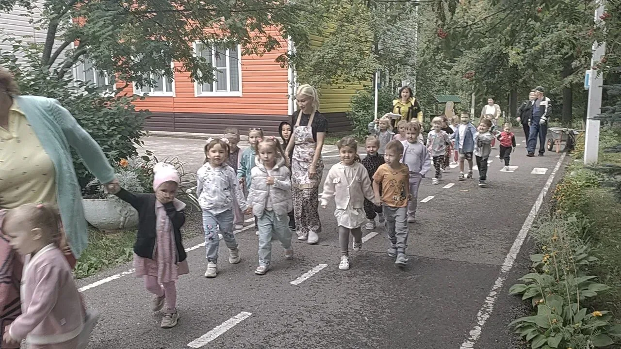 Безопасность превыше всего: в детском саду «Рябинушка» прошла тренировочная эвакуация.