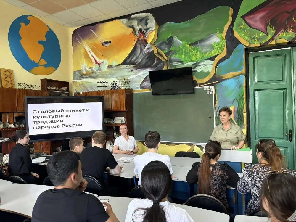❤️‍🔥 Студенты АГУ познакомились с культурой гостеприимства народов России