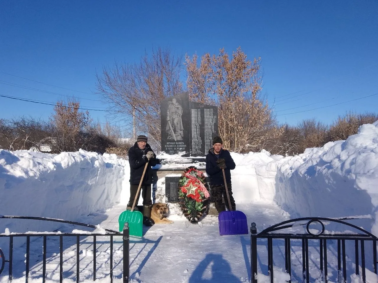 ❄️ Весна будет сухой и безопасной: волонтеры Единой России проводят акцию «Антипаводок»  В Нижегород