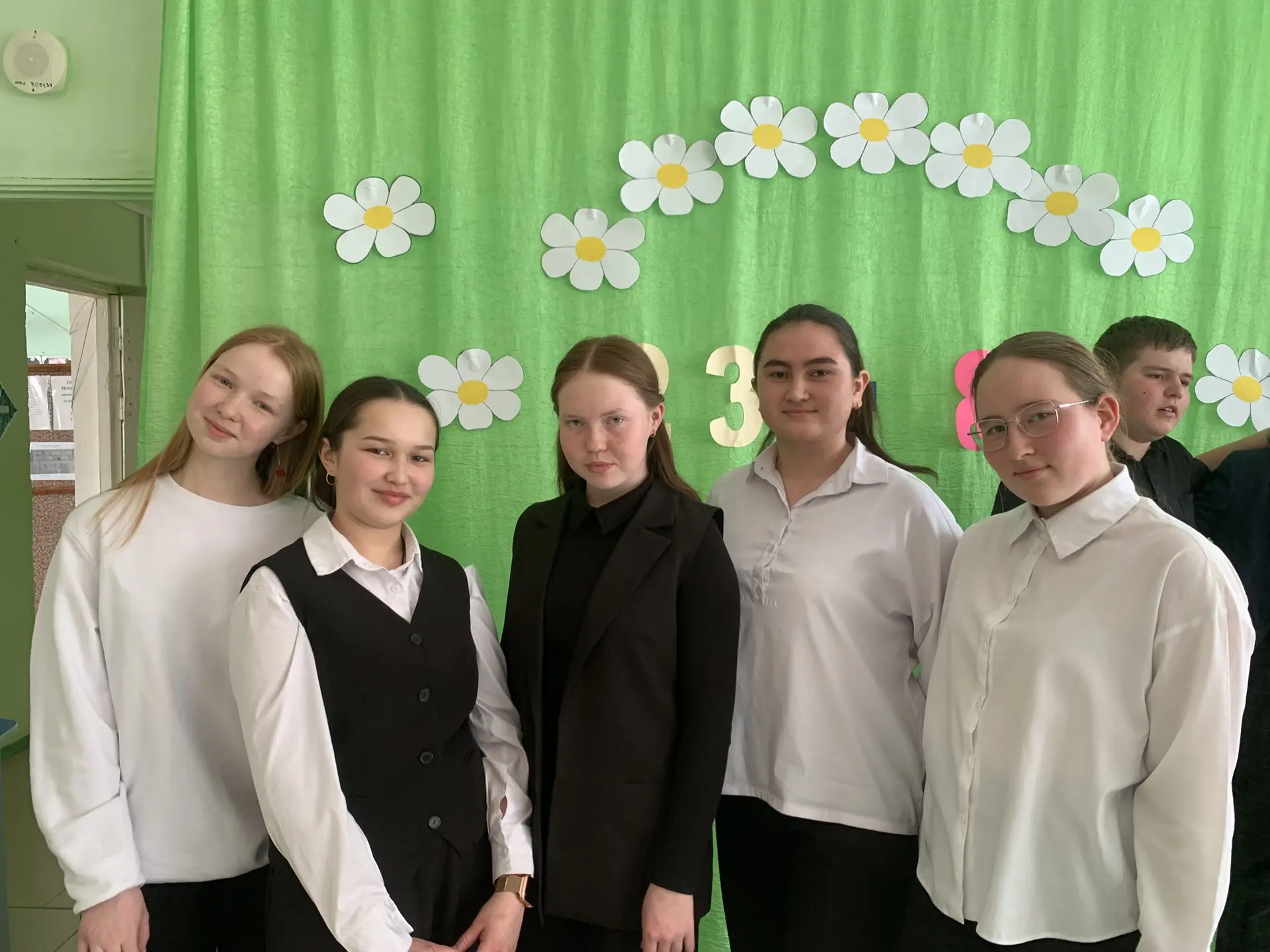 ✨✨✨В МБОУ ООШ с. Каймашабаш прошло необычное мероприятие, посвященное встрече зимы и ве...