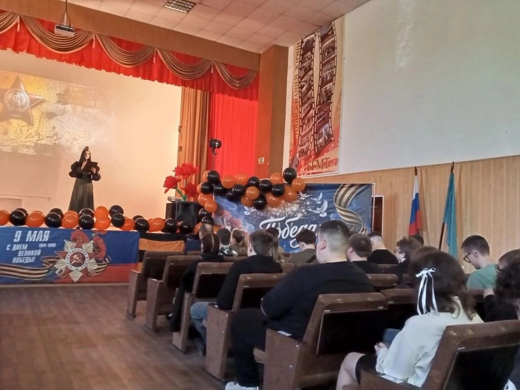 В рамках Всероссийской акции «Эхо Победы» в филиале прошла Литературно - музыкальная го...