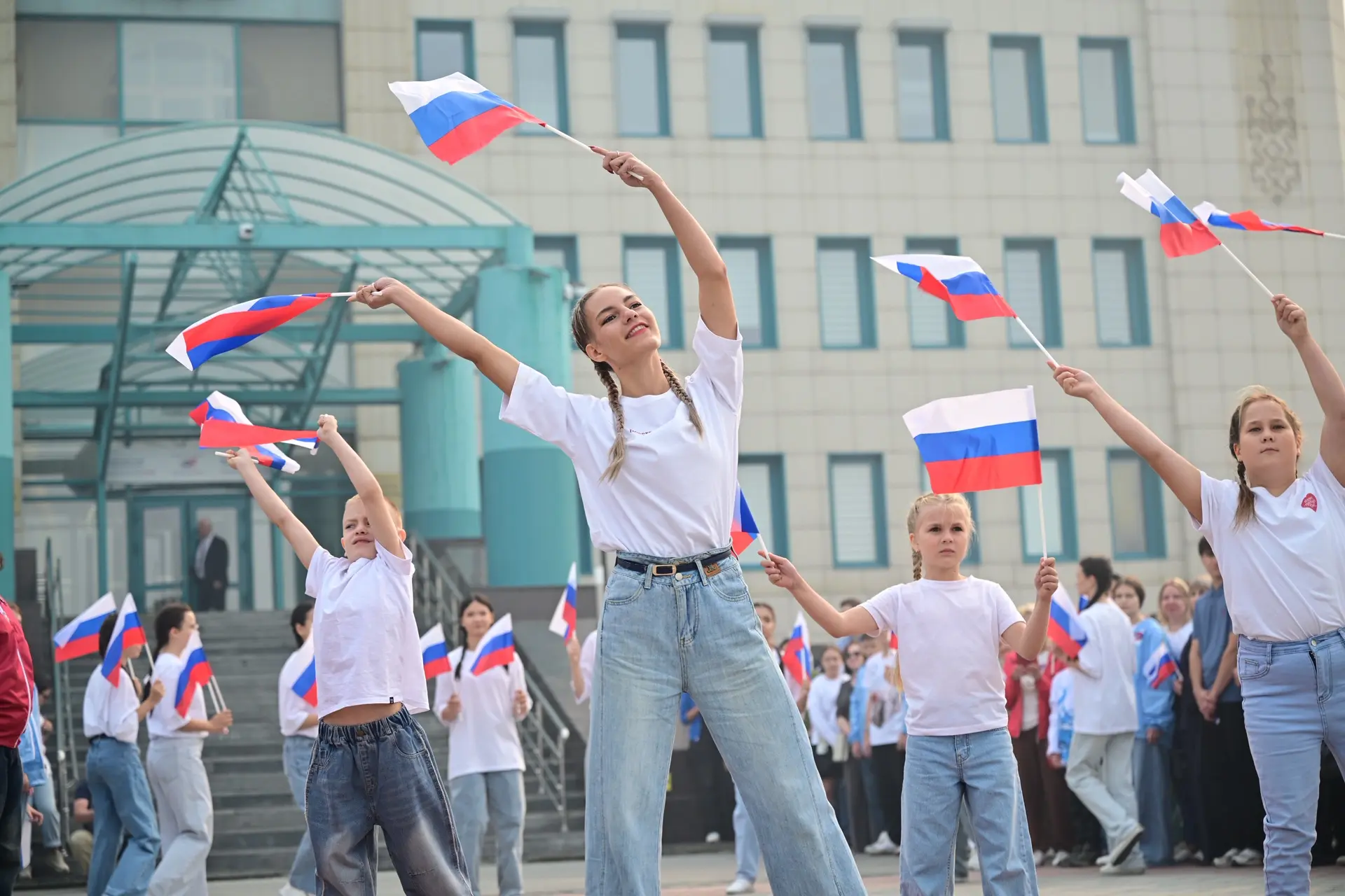 🇷🇺С Днём Государственного флага нашей страны!