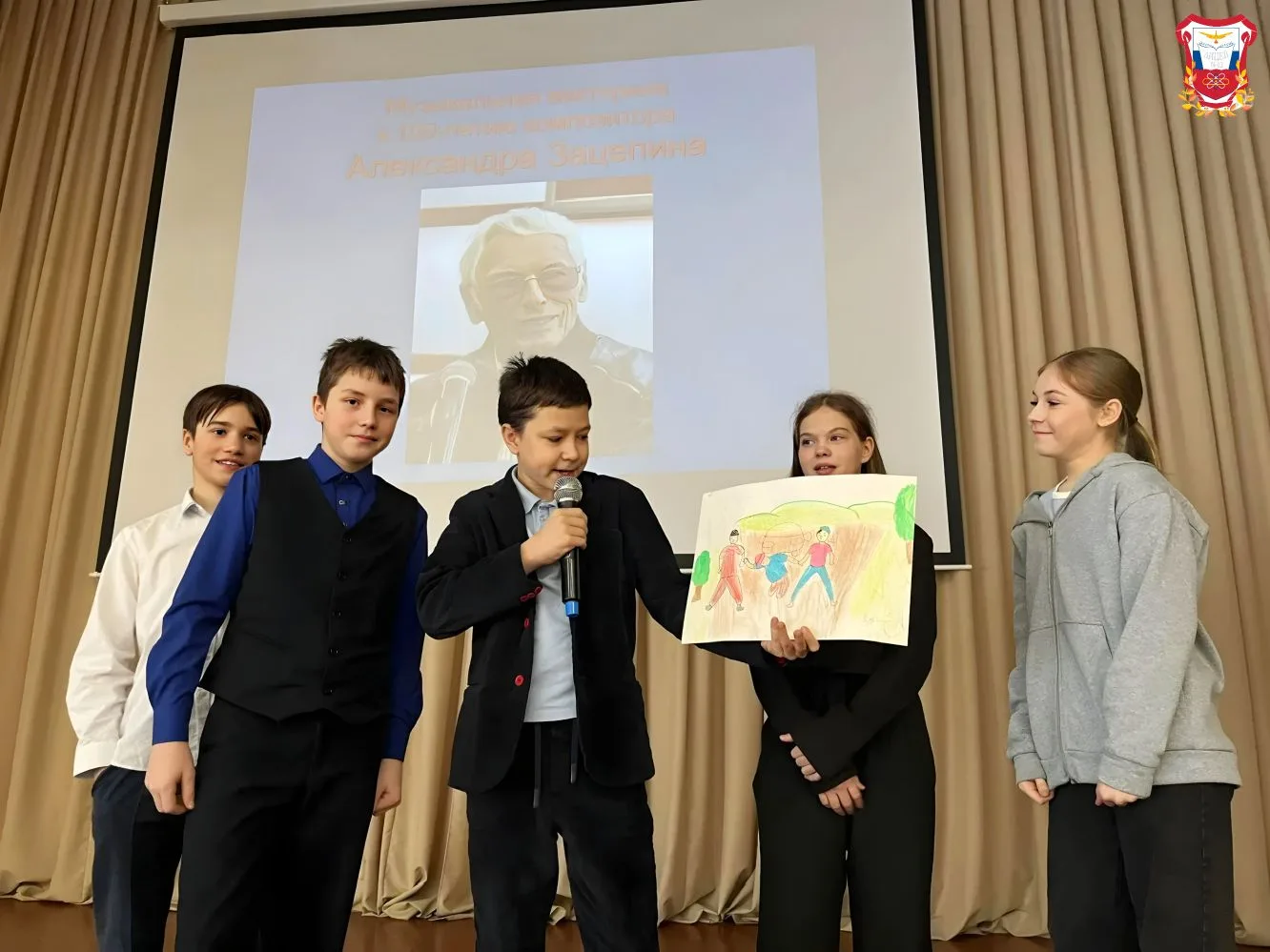 🎼МУЗЫКАЛЬНАЯ ВИКТОРИНА🎻  На прошлой неделе в нашем лицее прошли две яркие и увлекательные музыкально
