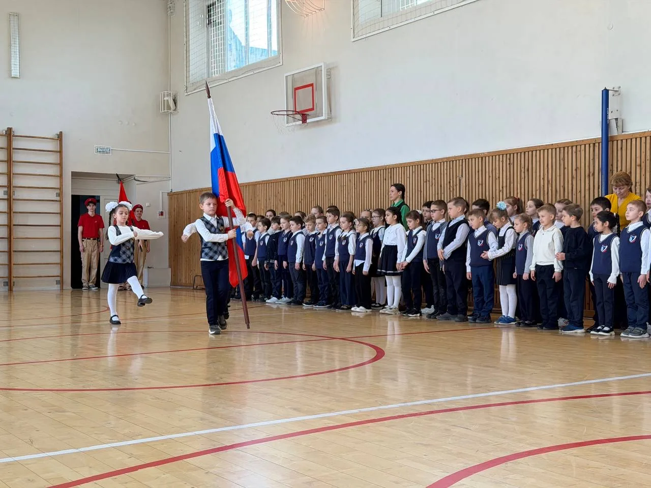 2️⃣3️⃣.0️⃣3️⃣.2️⃣0️⃣2️⃣6️⃣-Традиционная церемония поднятия Государственного флага и исполнение гимна