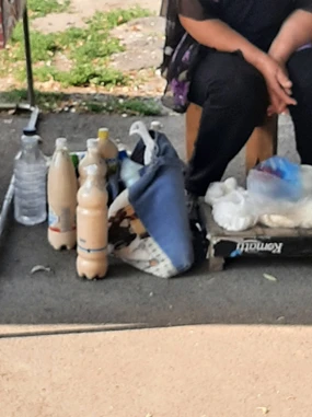 «Домашние» продукты у дороги: Россельхознадзор объявил 7 предостережений уличным торгов...