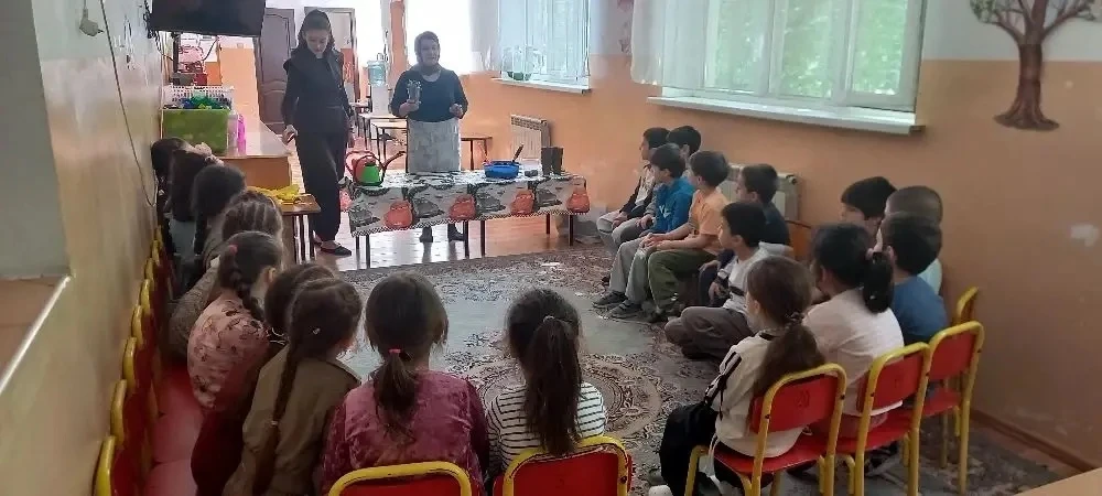 В рамках сотрудничества с ГАОУ ДО РД "Центр развития талантов «Альтаир»педагоги с центра провели мас