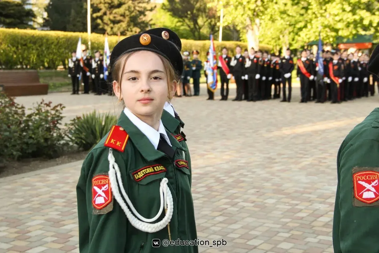 Космос начинается здесь: родители и школа 262 объединили усилия для будущих кадетов🛰️🚀🪐