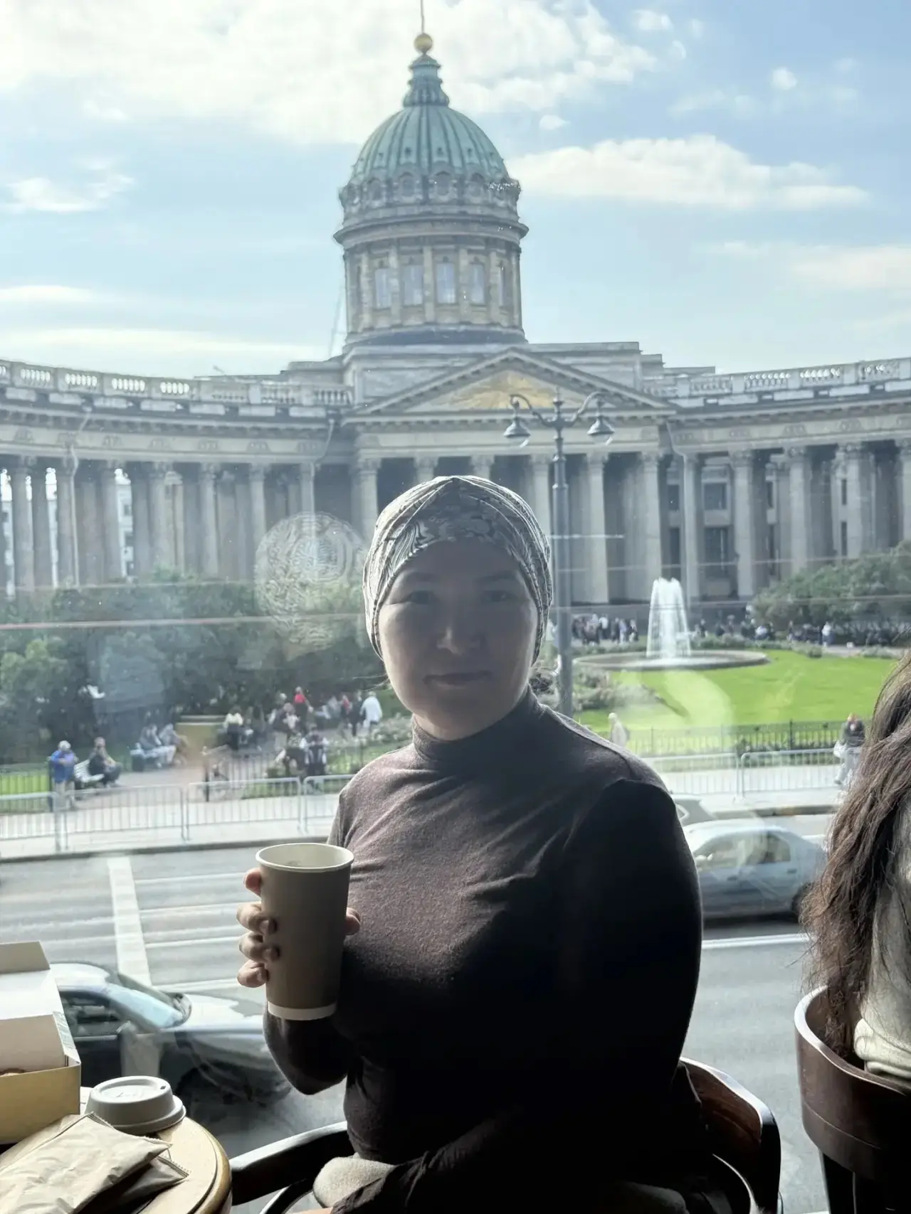 Казанский собор за окном