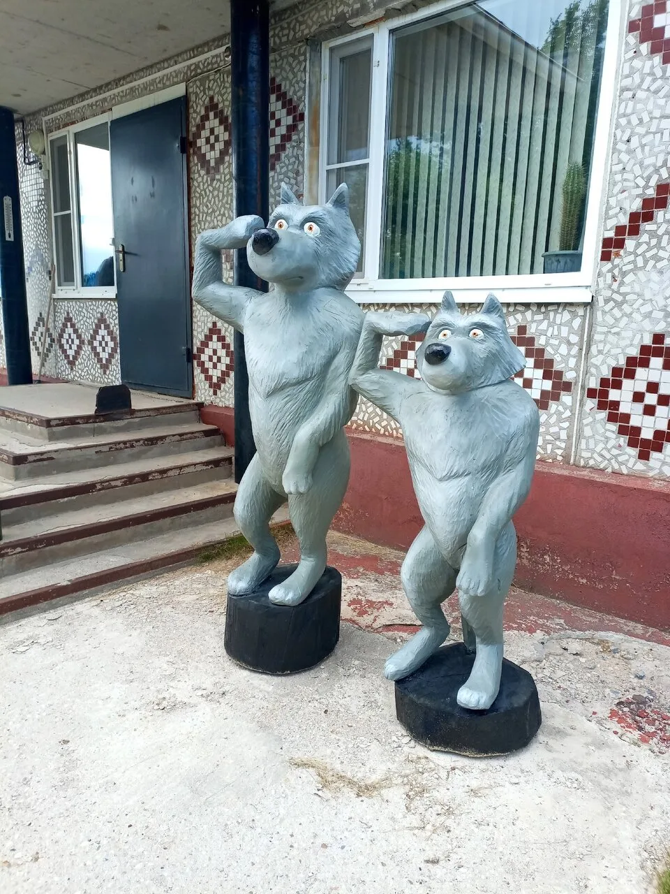 😂Те самые знаменитые волки из известного мульфильма! Какие чудесные получились, просто...