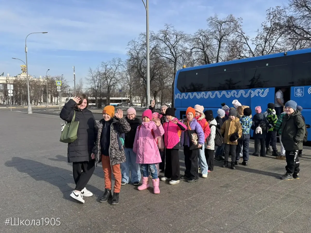🛰 Урок среди звёзд  Вчера ребята из весенней смены «Каникулы с пользой» отправились в Музей космонав