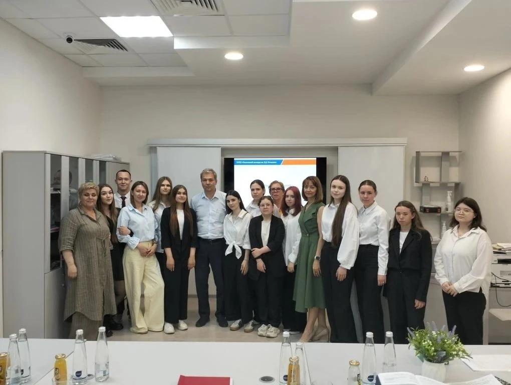 📖Будущие контролеры качества подтвердили свою квалификацию

💥Студенты группы УК-9-4 успешно защити