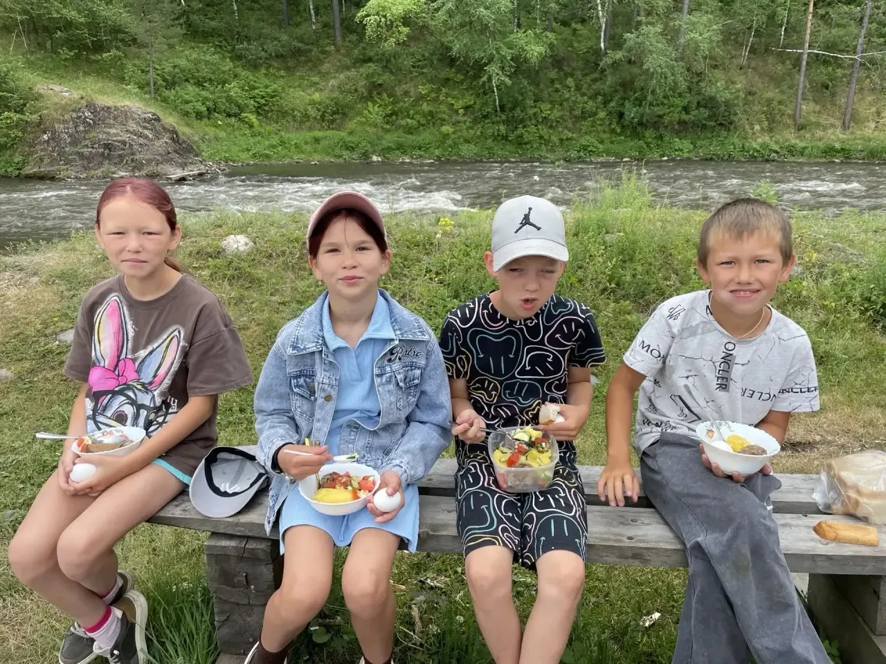 🇷🇺💫День 13 в пришкольном лагере: «Орлёнок-эколог» и луч добра 
✅Сегодня наш тринадцатый день в ла