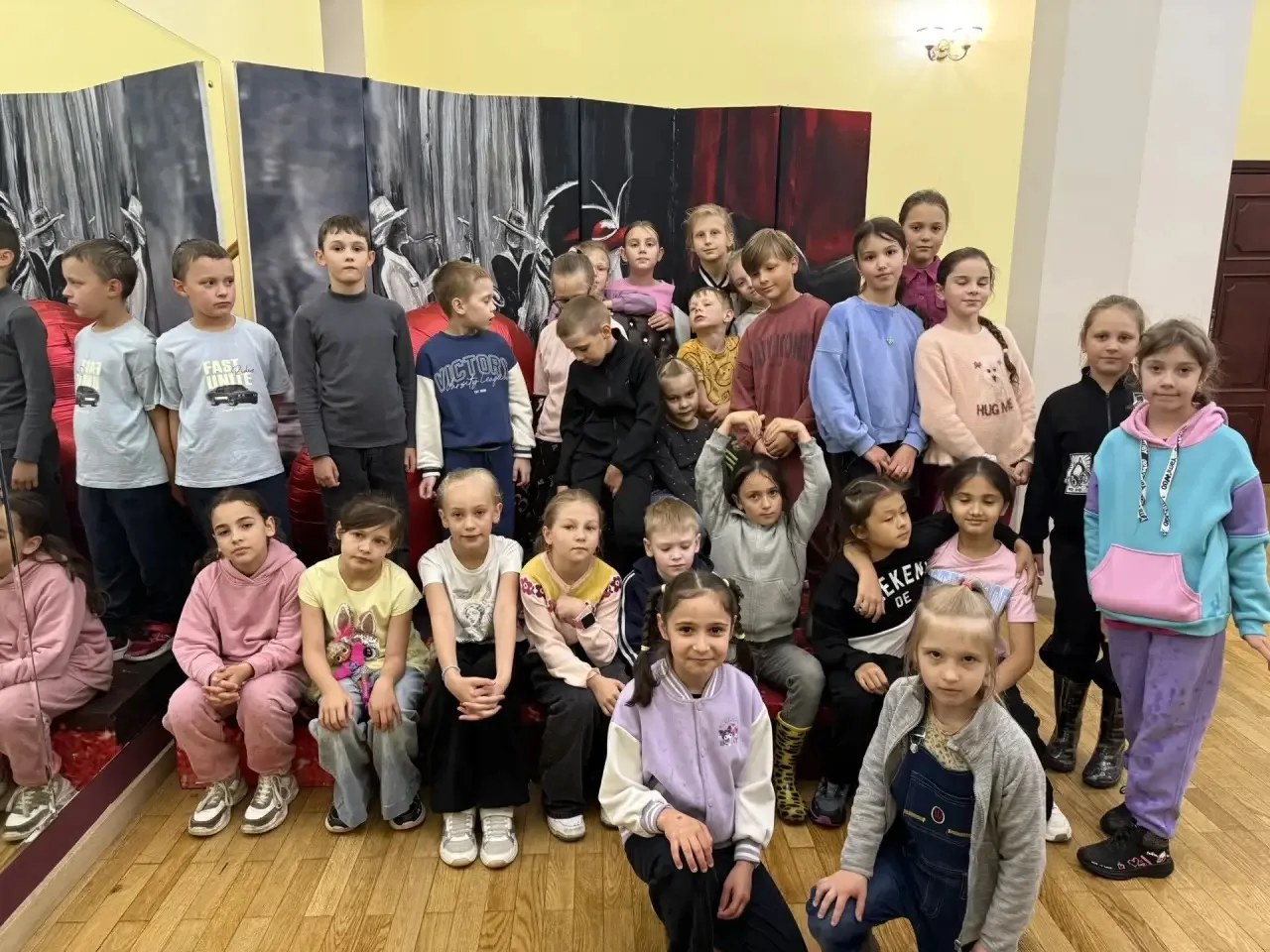🎭 Сегодня воспитанники ДОЛ «Золотое зернышко» отправились в увлекательное путешествие в Дмитровский