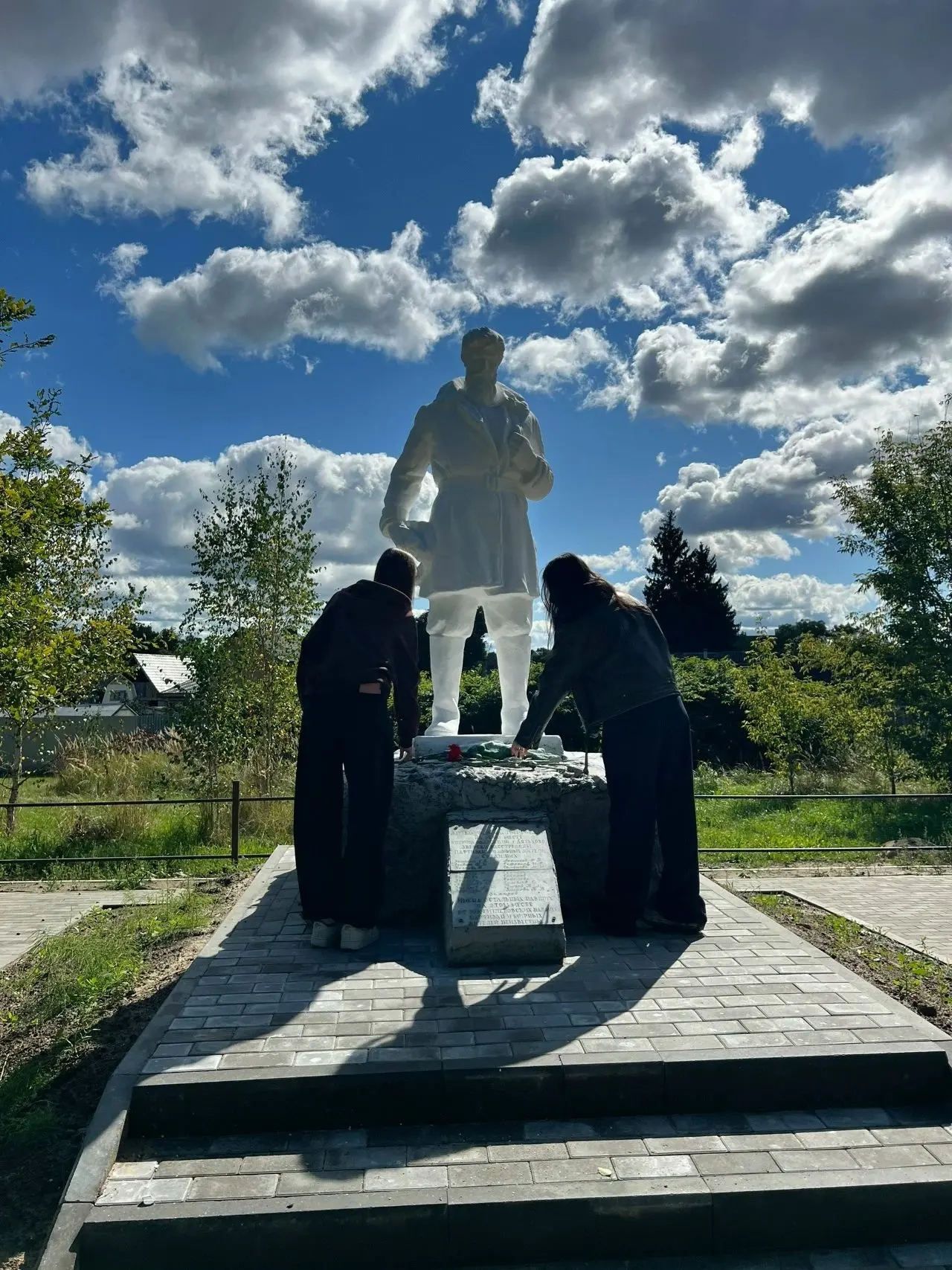 «Память, которую берегут: студенты Дятьковского филиала ГАПОУ «БТЭиР» готовятся ко Дню ...