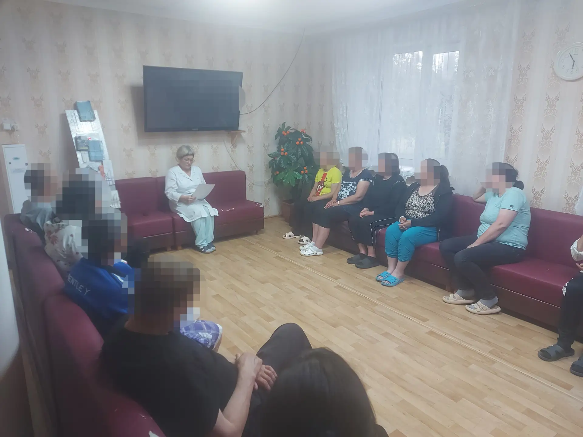 В Новопетропавловском филиале ГБУ «КОНД» с пациентами отделения МСР №1 м/с Вдовиной Л.М...