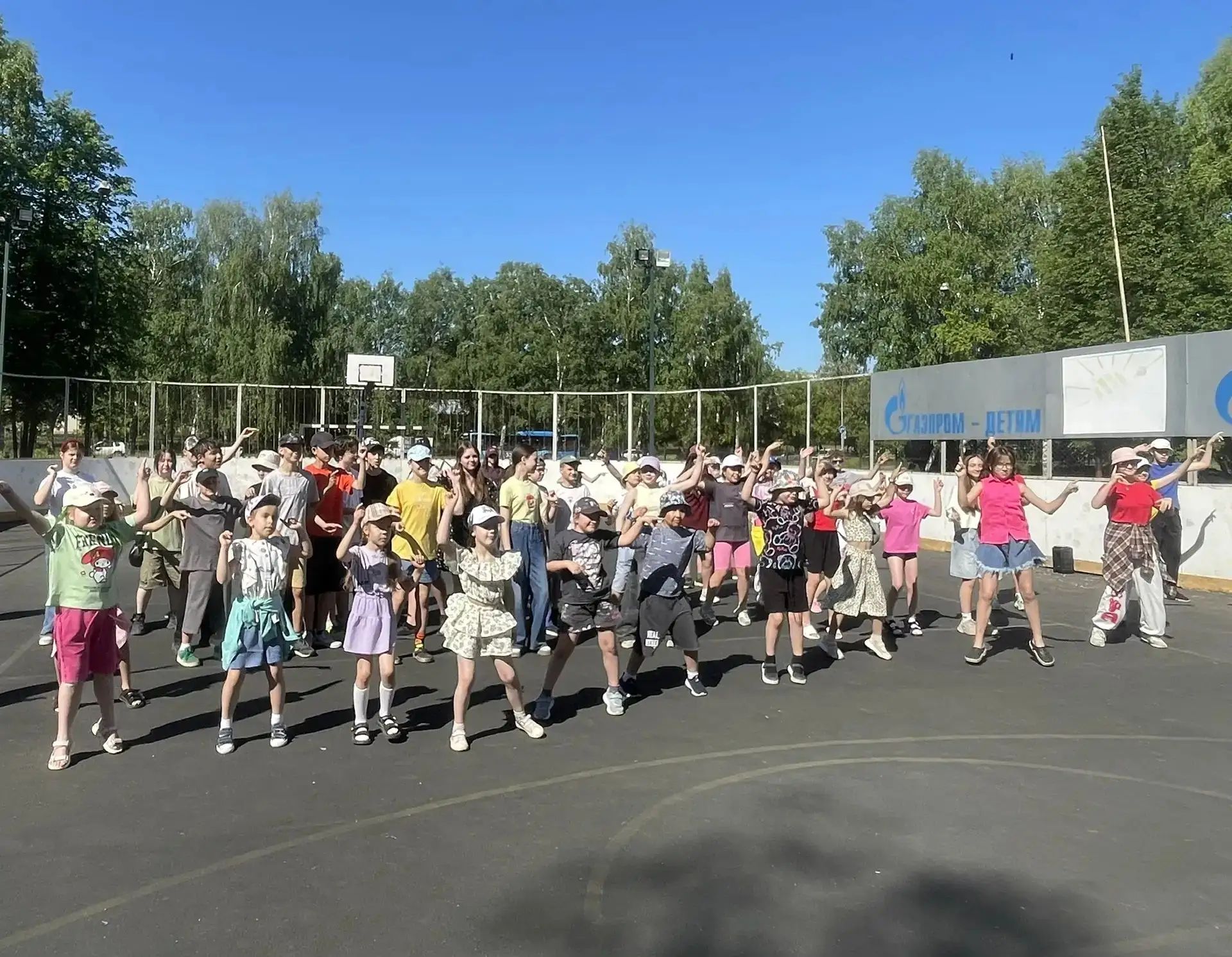 ☀️ Летнее настроение
📅 16.06.2026 в МБОУ ДО «Дворец творчества детей и молодежи» Ленинского района 