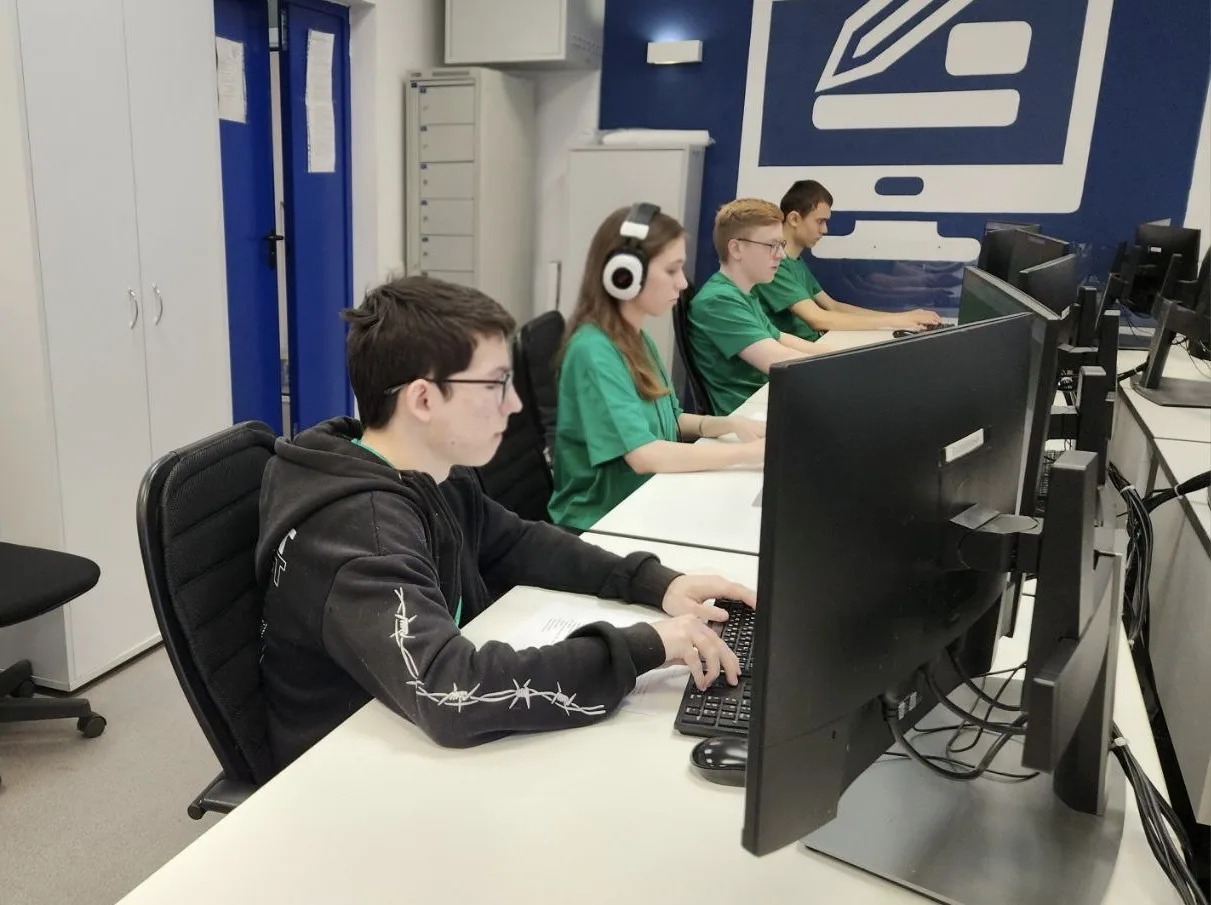 ЧЕМПИОНАТ «ПРОФЕССИОНАЛЫ»

💻 Ещё одним участником регионального этапа чемпионата «Профессионалы» ст