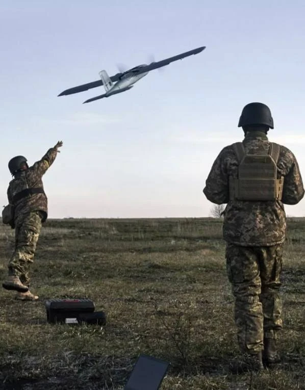 Еврокомиссия выделила Украине 1,24 миллиарда евро на производство беспилотников и ракет.