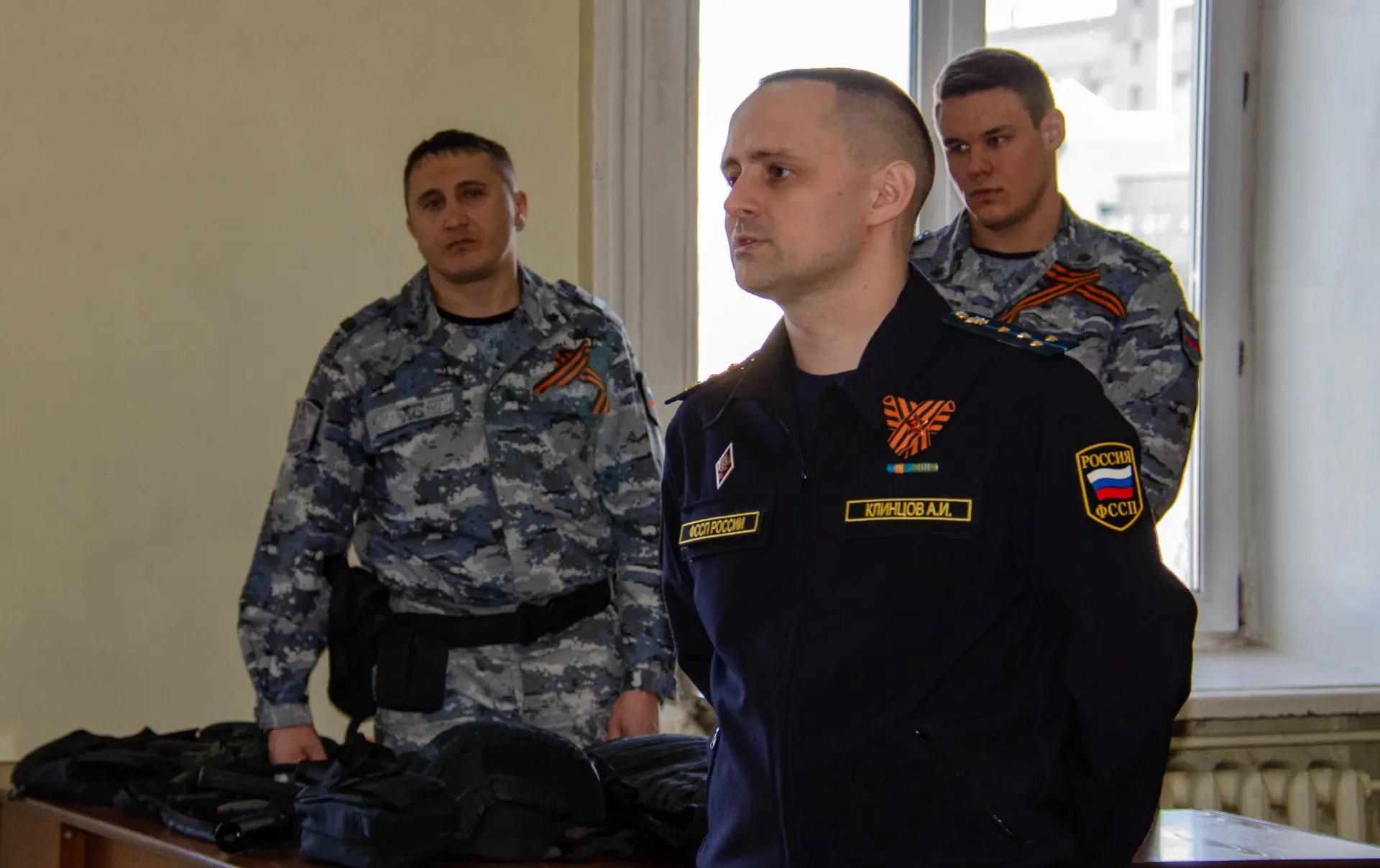Студентам Забайкальского института предпринимательства рассказали о службе в ФССП  Сотрудники УФССП 