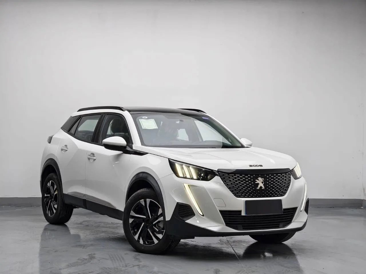 Peugeot 
модельного года 2022 (номер 035167)
【Комплектация】2008 230THP THE ONE
【Дата выпуска】октябрь