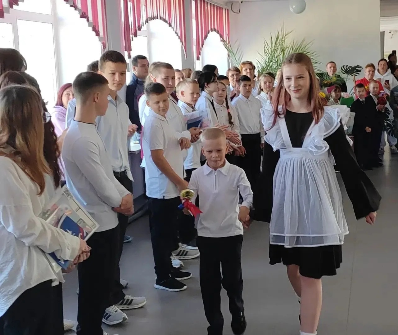 Дорогие ученики, учителя и родители! Поздравляю вас с Днём знаний! Пусть этот год будет...