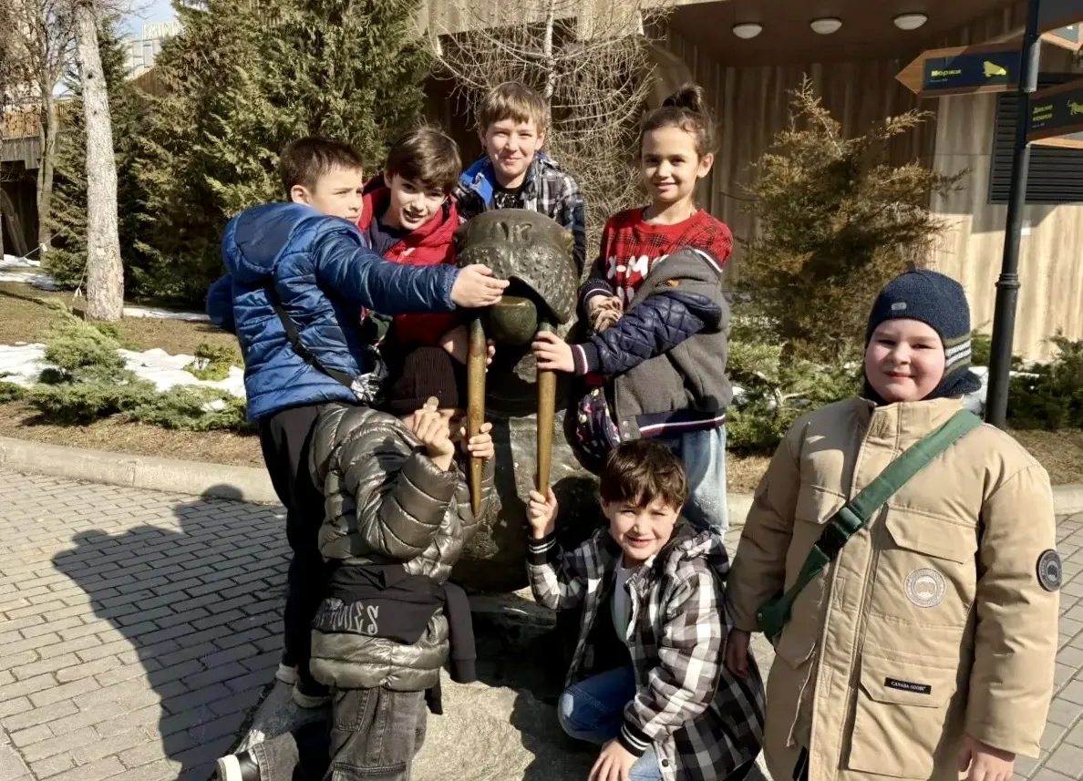 Нескучные каникулы 🔥  ☀️ Весенняя каникулярная неделя всегда проходит ярко и интересно! Мы много гул