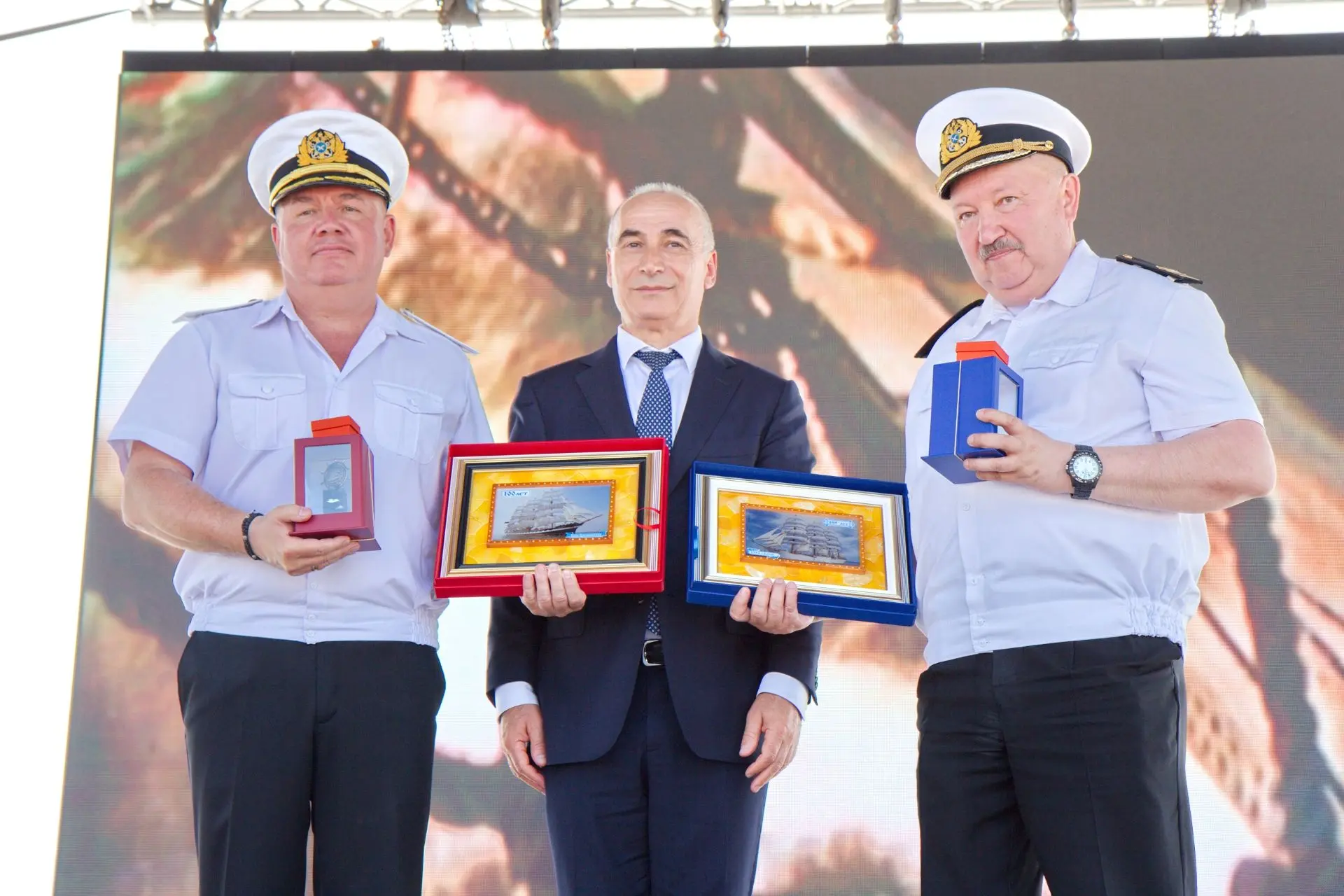 ⛵ В КМРП прошло празднование 100-летия «Крузенштерна» и 105-летия «Седова»