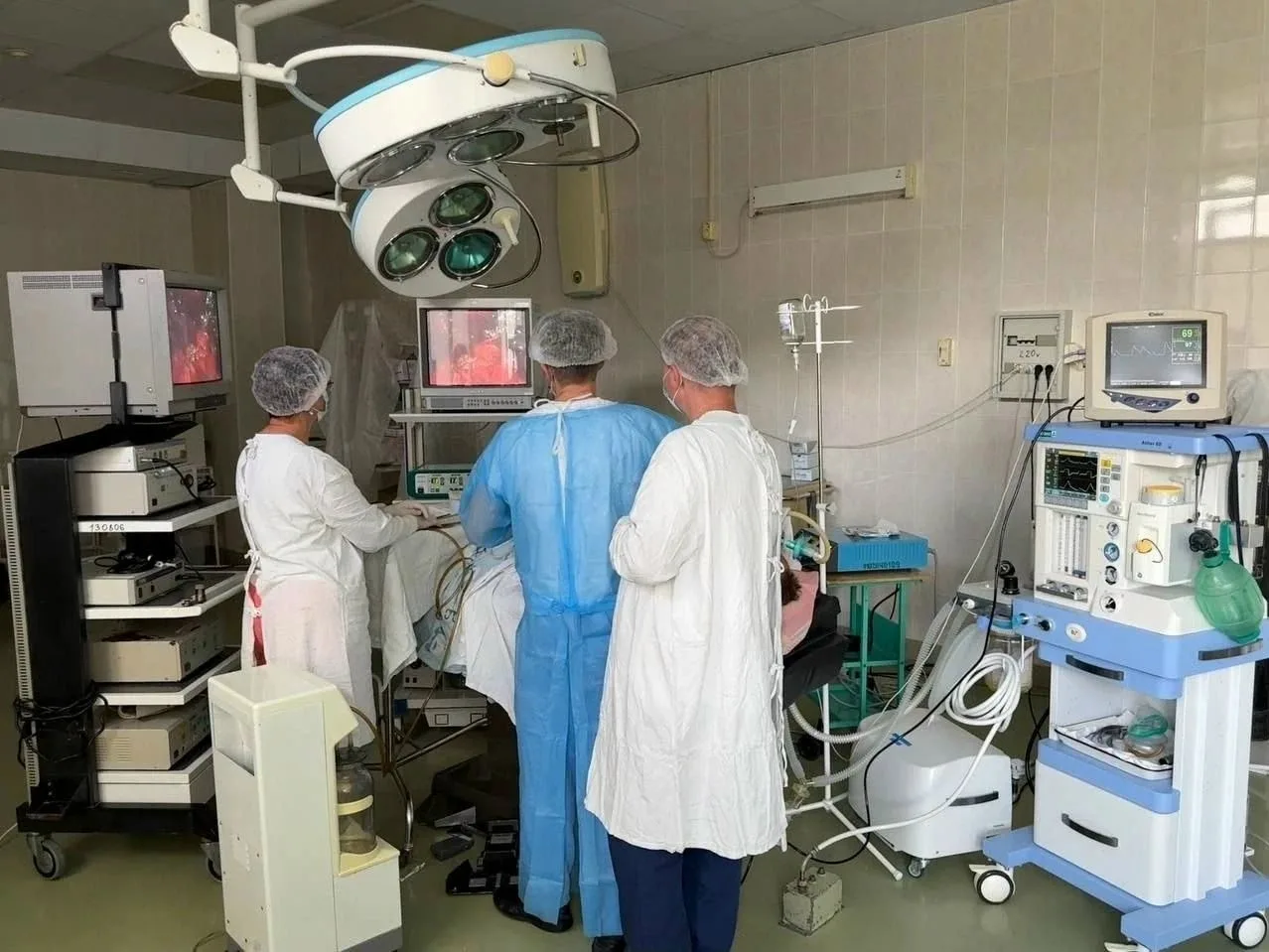 🏥 Врачи Тейковской ЦРБ освоили новый метод лечения паховых грыж