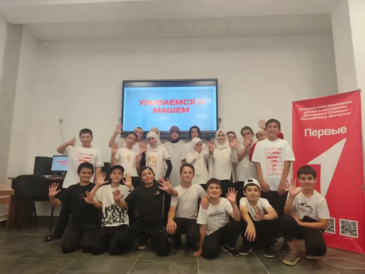 🏫 Сегодня в нашем лагере «Радуга» был настоящий день открытий!

⚡️ В отряде «Молния» под руководств