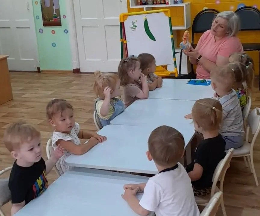 🐓 В гостях у малышей: как ребята Петушка выручали!