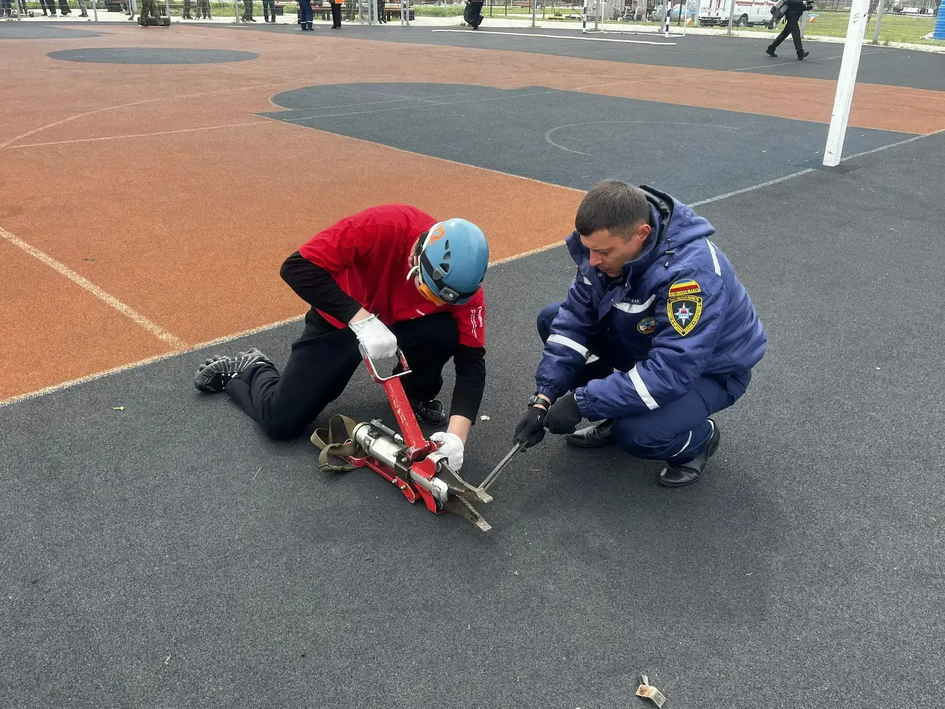 🏆 Прошёл I Открытый турнир Шахтинской епархии по пожарно-прикладному спорту и сдаче норм ГТО!  Сорев