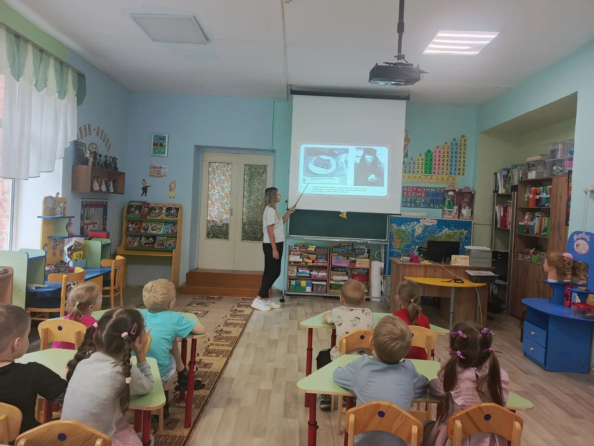 Ребята из группы «Пчёлки»  узнали о важной и очень трогательной странице нашей истории ...