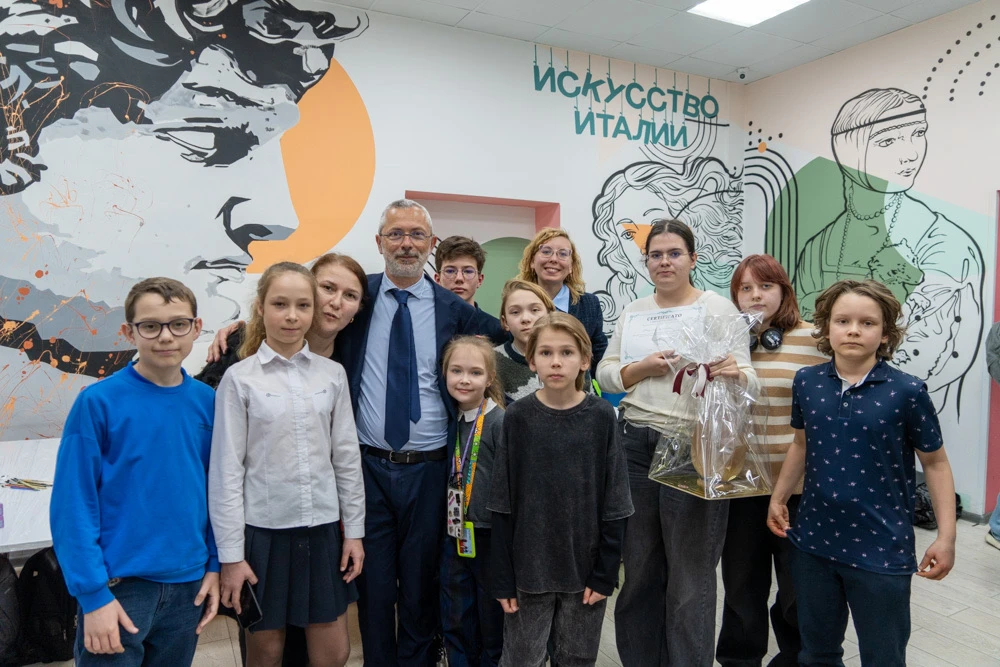 Яркие краски в ожидании весны 🎨   ☀️ Ребята, изучающие итальянский язык, снова порадовали нас своим 