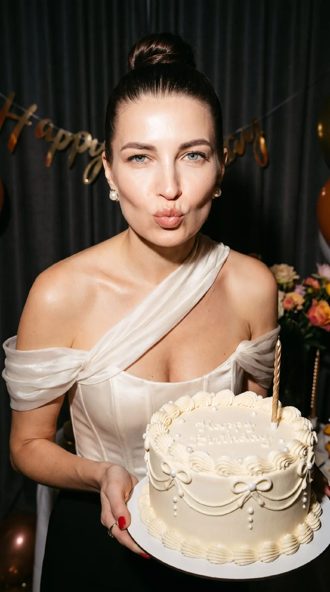 Сегодня мне 43😍🎂🥂