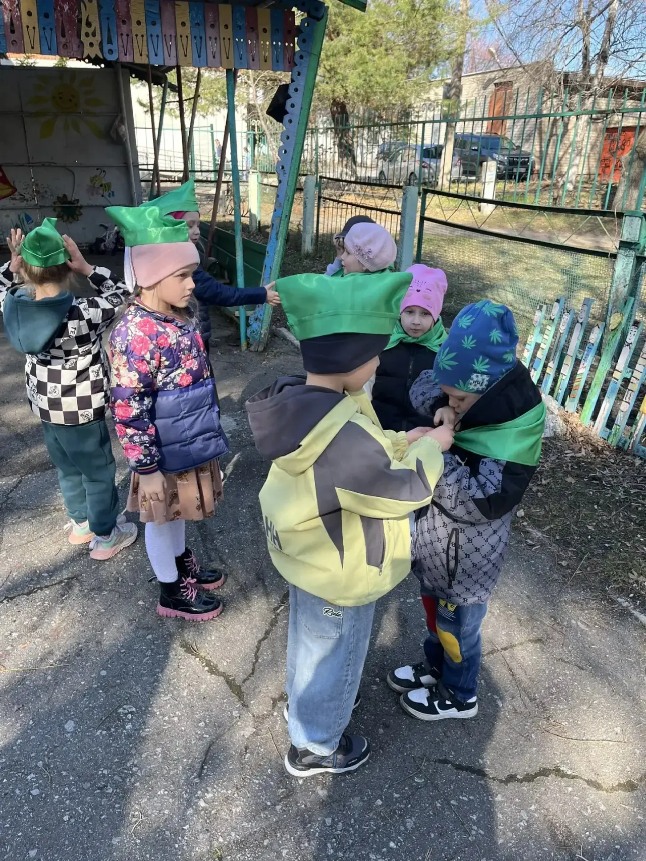 🌿 Маленькие защитники большой природы: в рядах «Эколят» пополнение!  24 апреля в нашем городе произо
