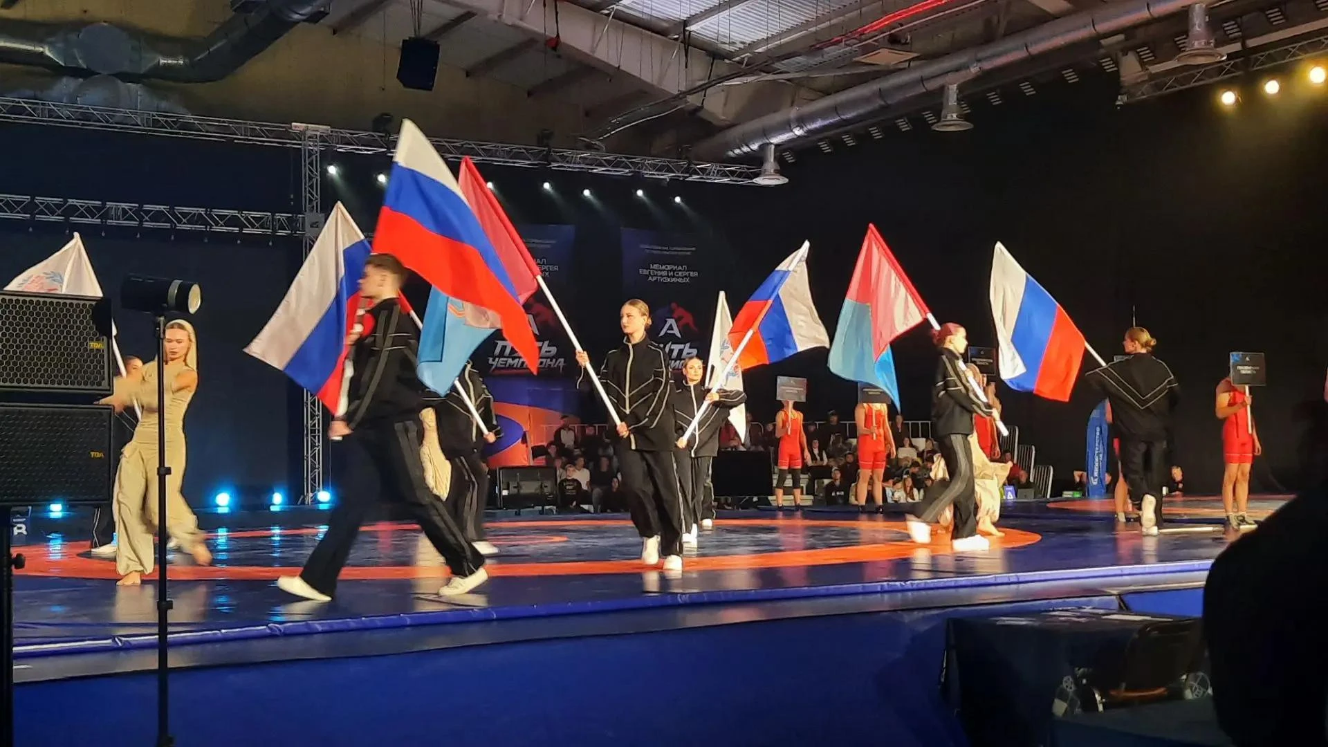 Только что в Тамбове торжественно открылись Всероссийские соревнования по греко-римской...