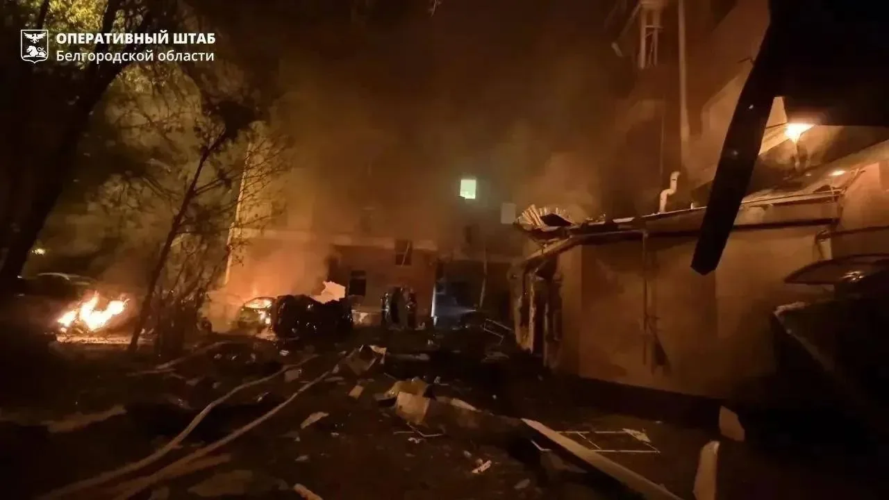 🔥🇺🇦️️🇷🇺Враг атакует Белгород: десятки взрывов и пожары, ранены 12 человек, включая...