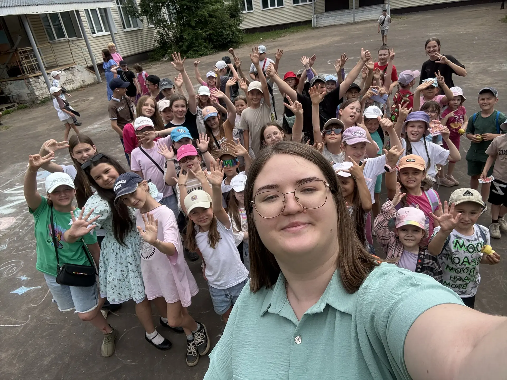 ЛЕТНИЙ ЛАГЕРЬ ☀ | ДЕНЬ 8

🙌Восьмой день в лагере прошёл ярко и содержательно! Миссия дня — «БЛАГОТВ